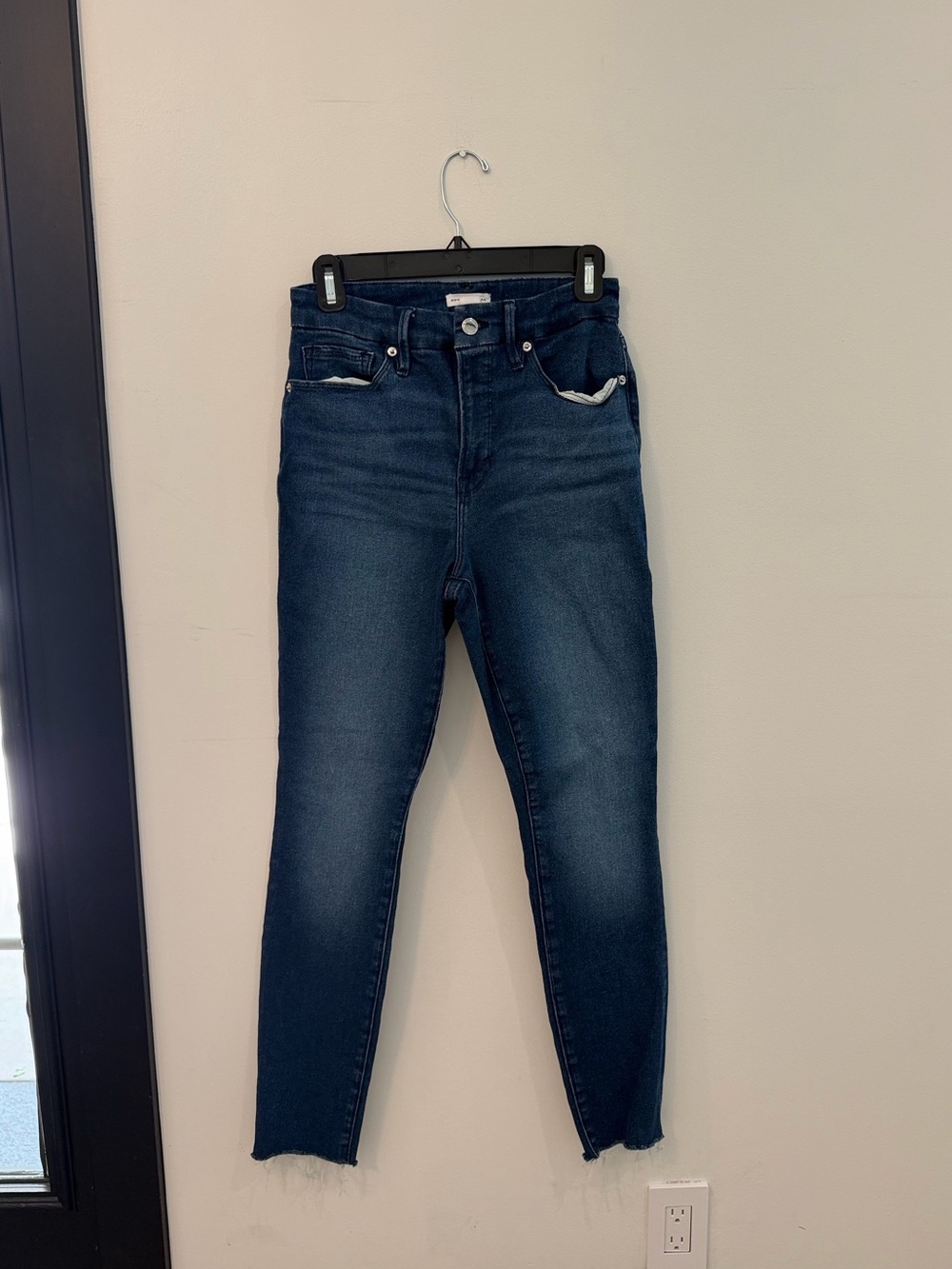 Good American Dark Wash Straight-Leg Jeans